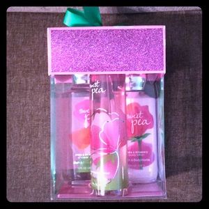 Sweet Pea Bath and Body Works Set